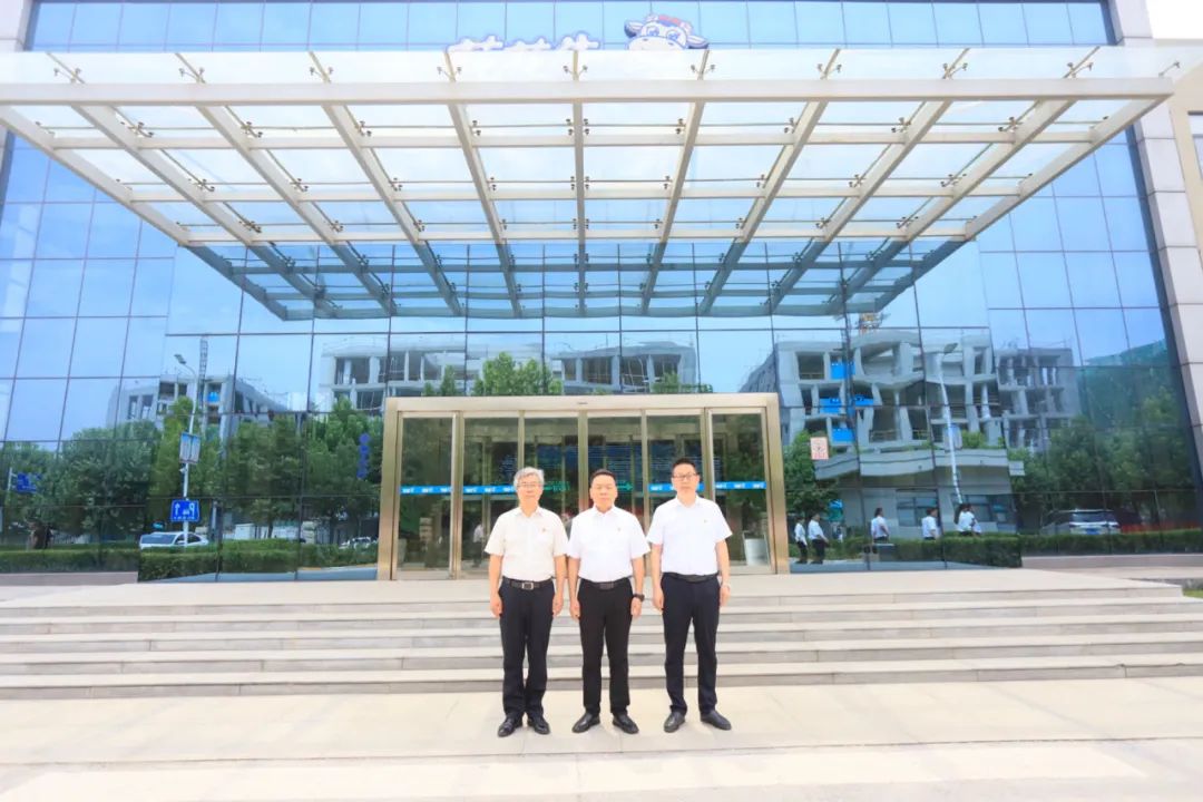 中国共产党开云官方入口_开云（中国）第二届委员会第二次党员大会胜利召开