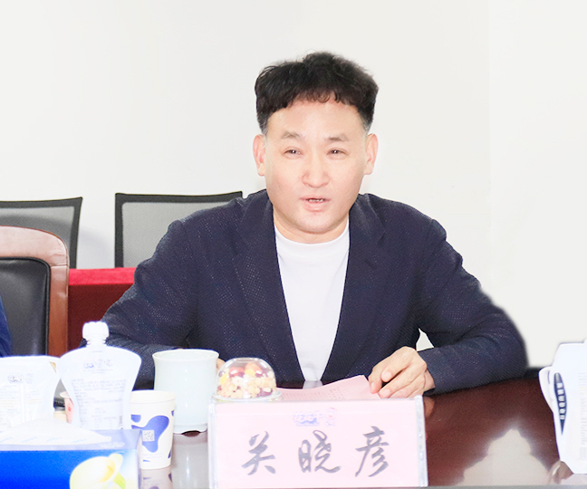 开云官方入口_开云（中国）丨宁夏农业农村厅畜牧兽医局局长洪龙一行莅临开云官方入口_开云（中国）参观调研