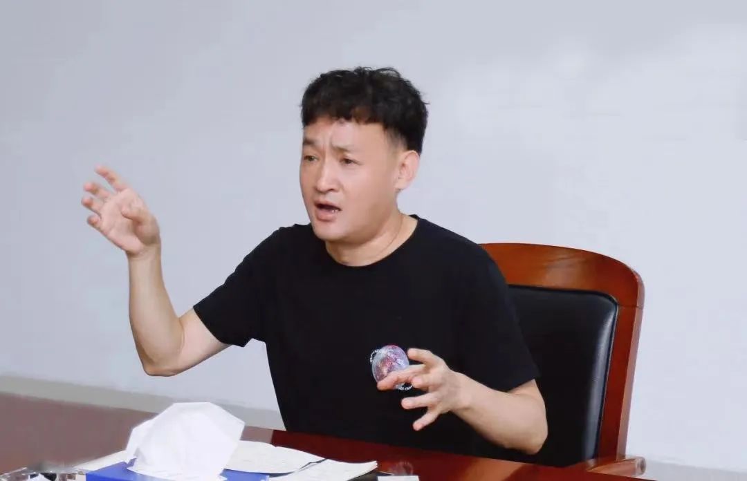 勇担使命·守正创新｜开云官方入口_开云（中国）乳业集团召开营销、养殖及饲料月度经营工作会议