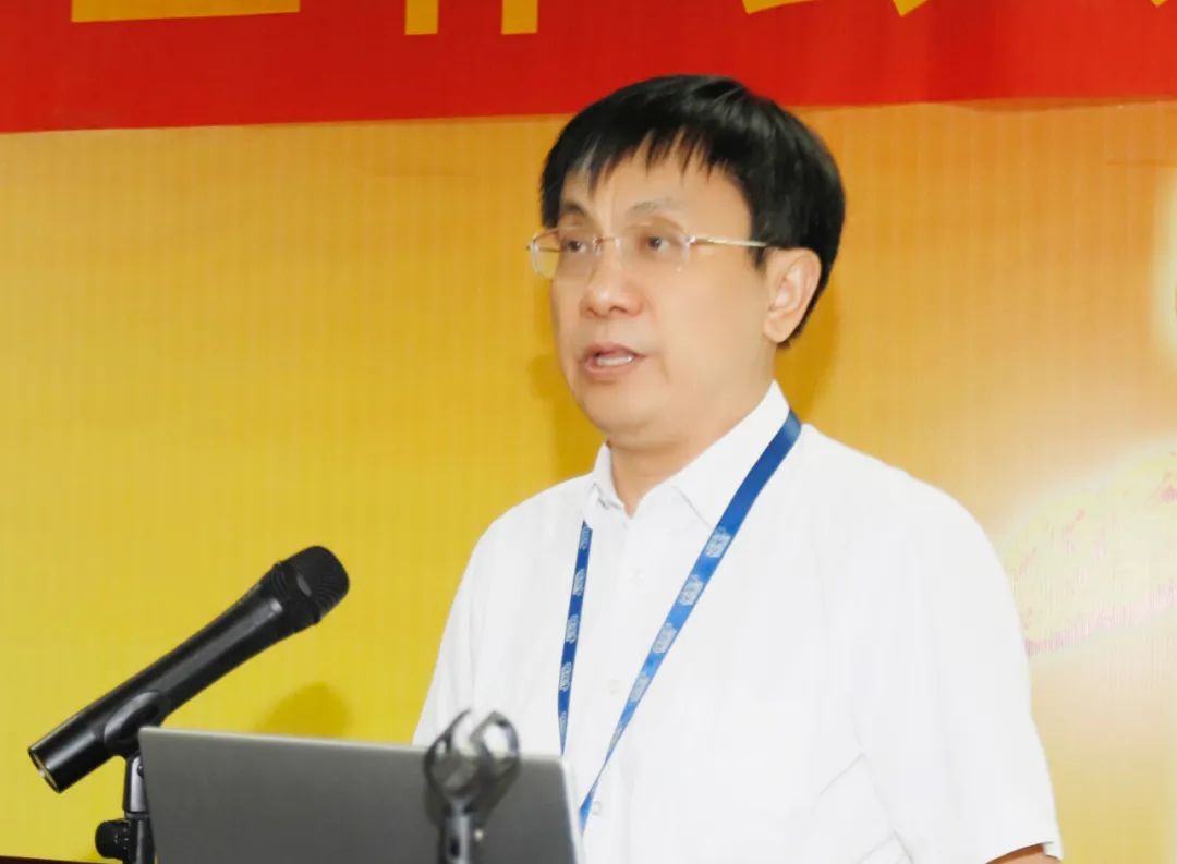鼓足干劲·再创辉煌 | 开云官方入口_开云（中国）乳业集团召开经销商座谈会