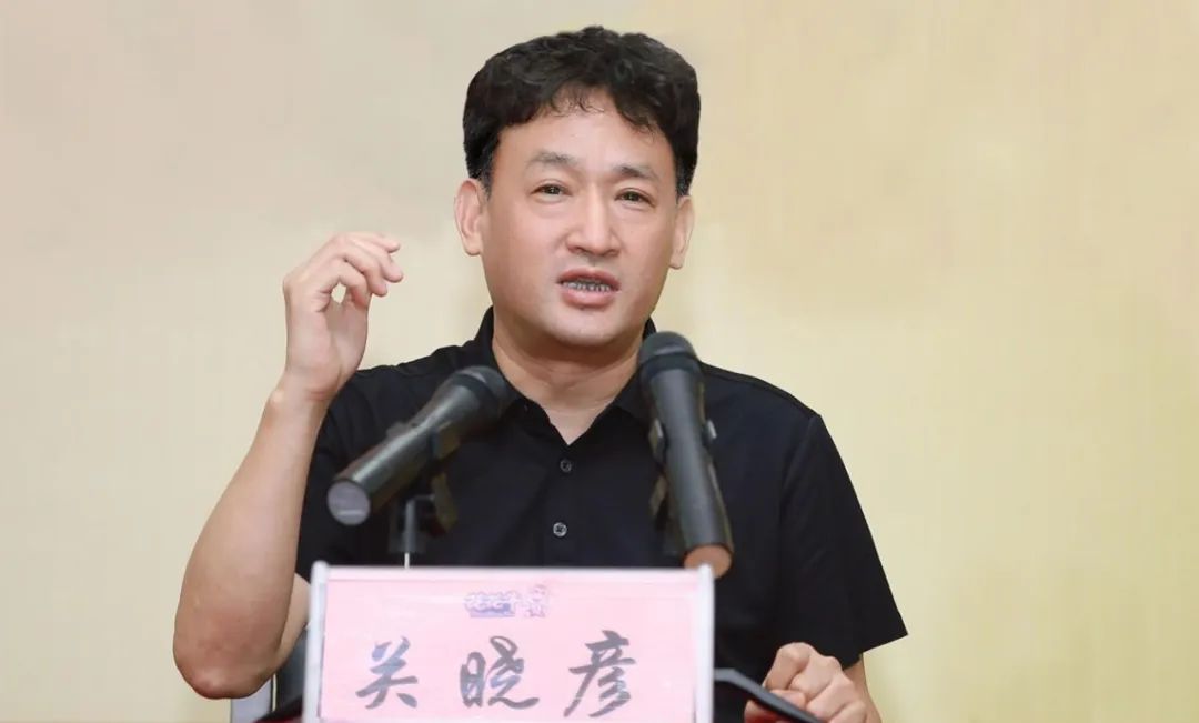 鼓足干劲·再创辉煌 | 开云官方入口_开云（中国）乳业集团召开经销商座谈会