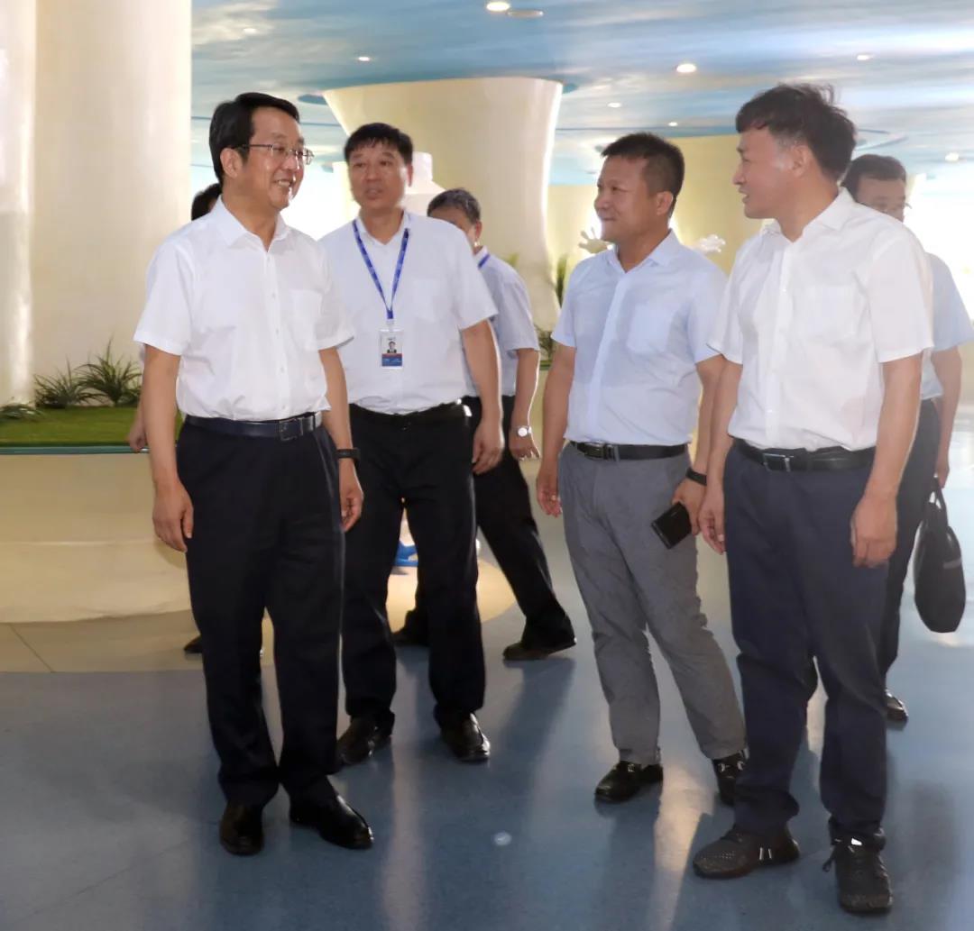 河南省高级人民法院院长胡道才一行莅临开云官方入口_开云（中国）乳业集团开展“万人助万企”活动 助力企业发展