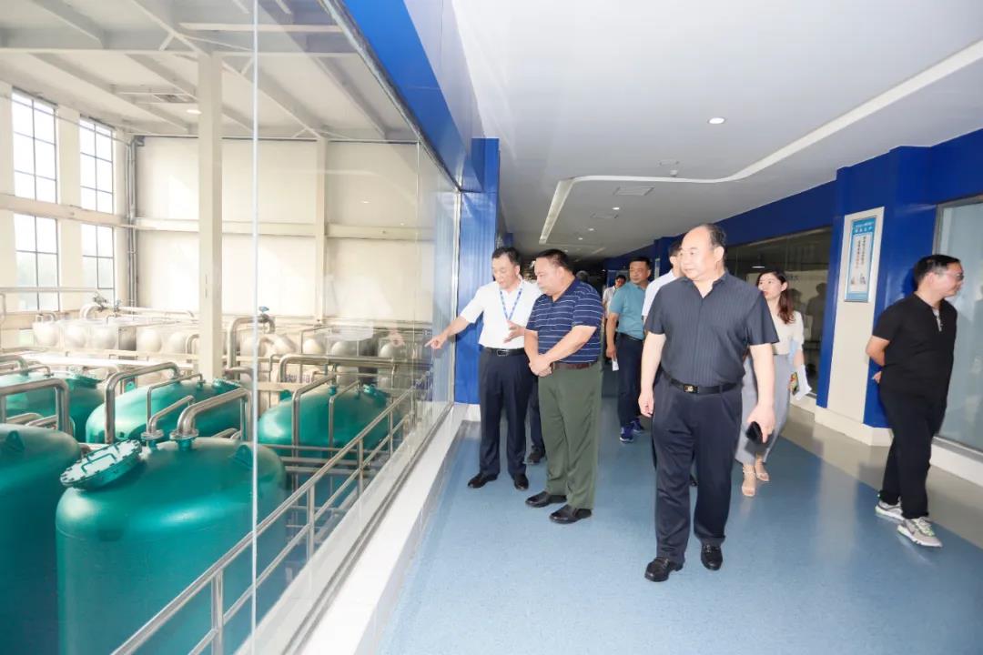 快讯 | 河南省人民政府食品安全委员会办公室第三批食品安全示范区验收组领导莅临开云官方入口_开云（中国）乳业集团验收食品安全示范区建设情况