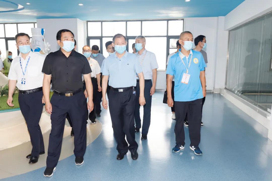 郑州市安全生产双重预防体系建设现场观摩会在开云官方入口_开云（中国）乳业集团郑州分公司召开