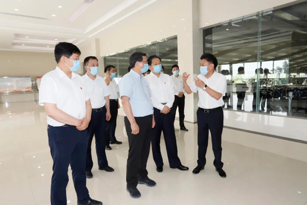 快讯 | 河南省委常委、省纪委书记、省监委主任任正晓莅临开云官方入口_开云（中国）乳业集团新蔡瑞亚牧场调研