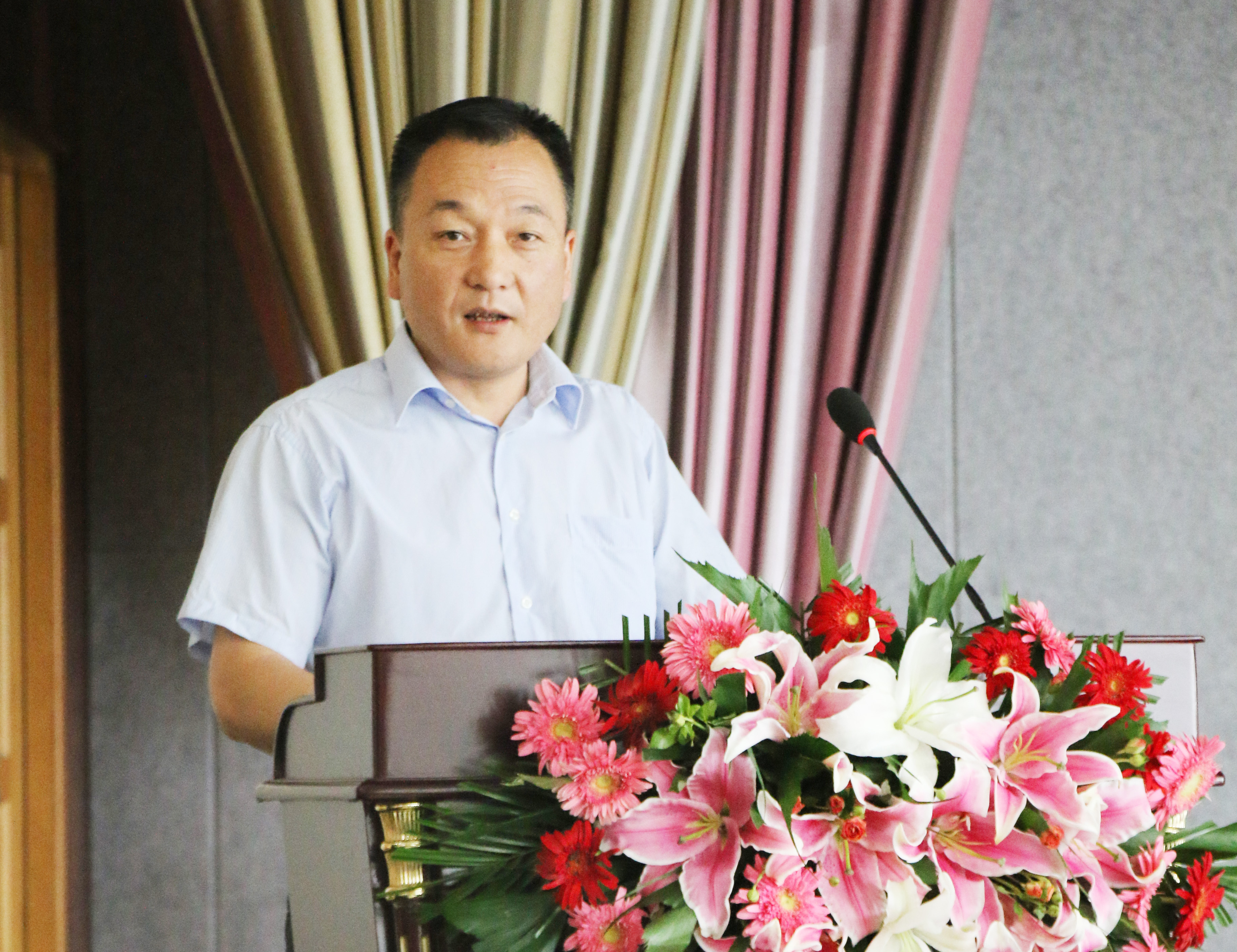 扬帆再起航 | 开云官方入口_开云（中国）乳业集团养殖、饲料事业部2019上半年总结表彰暨下半年工作部署大会隆重召开
