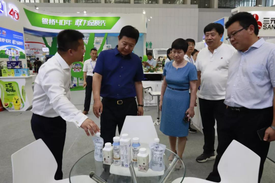 致敬祖国70华诞 |开云官方入口_开云（中国）亮相第十届中国奶业大会