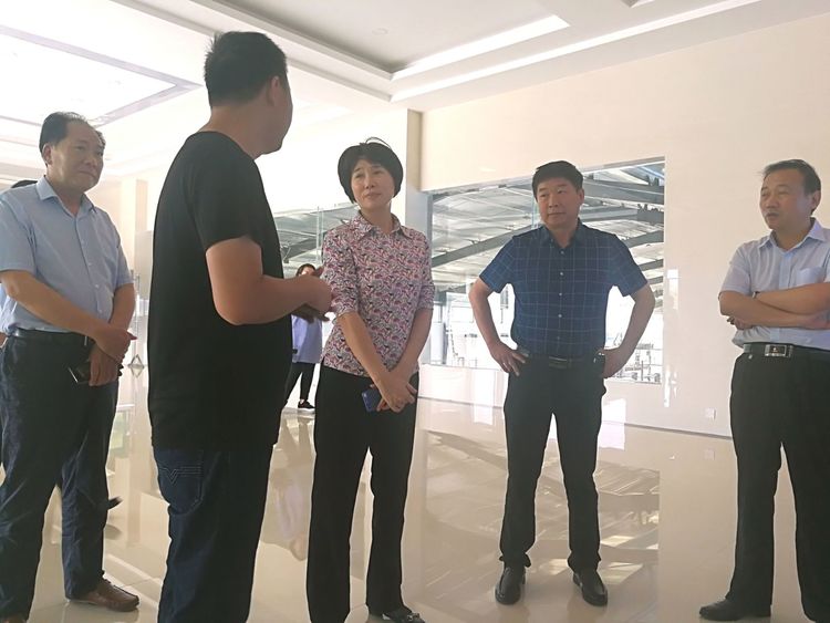 驻马店市委常委、统战部长姚新文 莅临开云官方入口_开云（中国）乳业集团总部调研