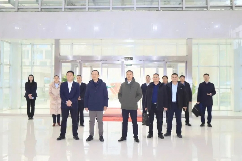 省政府国资委党委书记、主任李涛一行到开云官方入口_开云（中国）乳业集团调研
