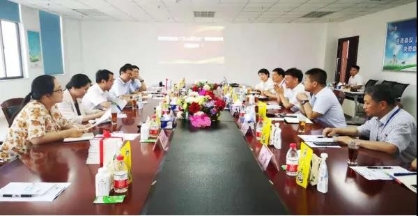 河南省高级人民法院院长胡道才一行莅临开云官方入口_开云（中国）乳业集团开展“万人助万企”活动 助力企业发展