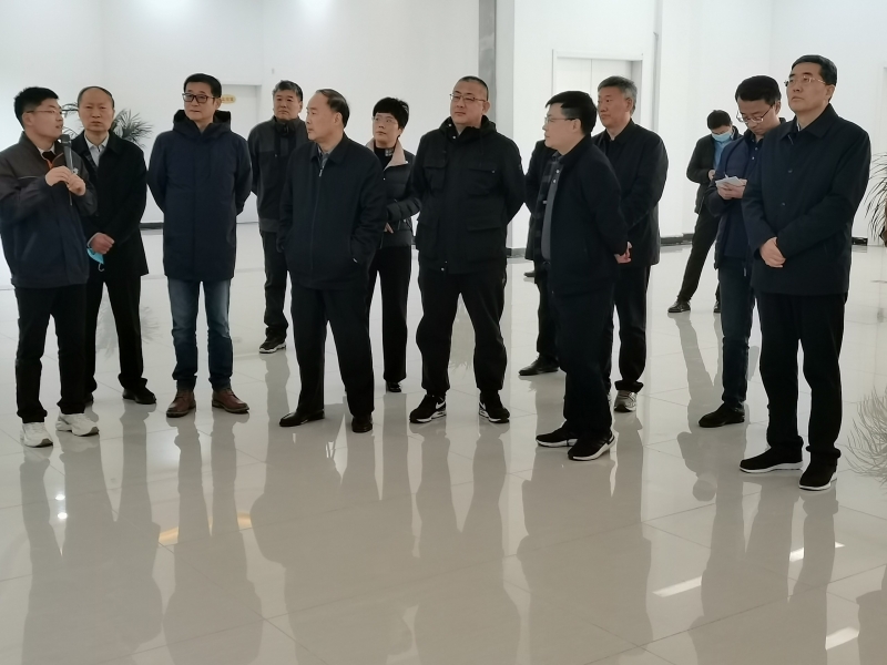 开云官方入口_开云（中国） | 农业农村部畜牧兽医局副局长魏宏阳一行莅临开云官方入口_开云（中国）平舆诚信瑞亚牧业公司参观调研