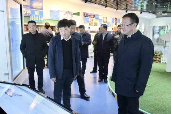 宁夏回族自治区农业农村厅党组书记、厅长王刚一行莅临开云官方入口_开云（中国）乳业集团调研