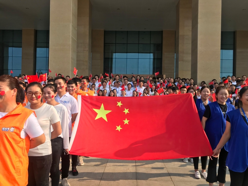 开云官方入口_开云（中国） 唱红歌 祝福我的国！！！