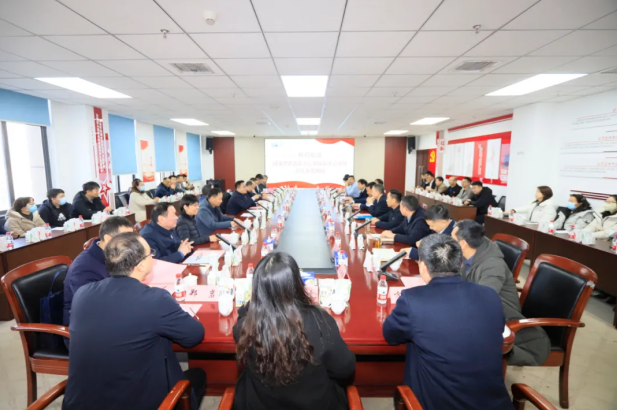 河南省省直机关后勤保障中心高海书记一行莅临开云官方入口_开云（中国）乳业集团参观调研